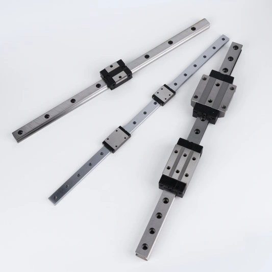 Super Precision Linear Guides